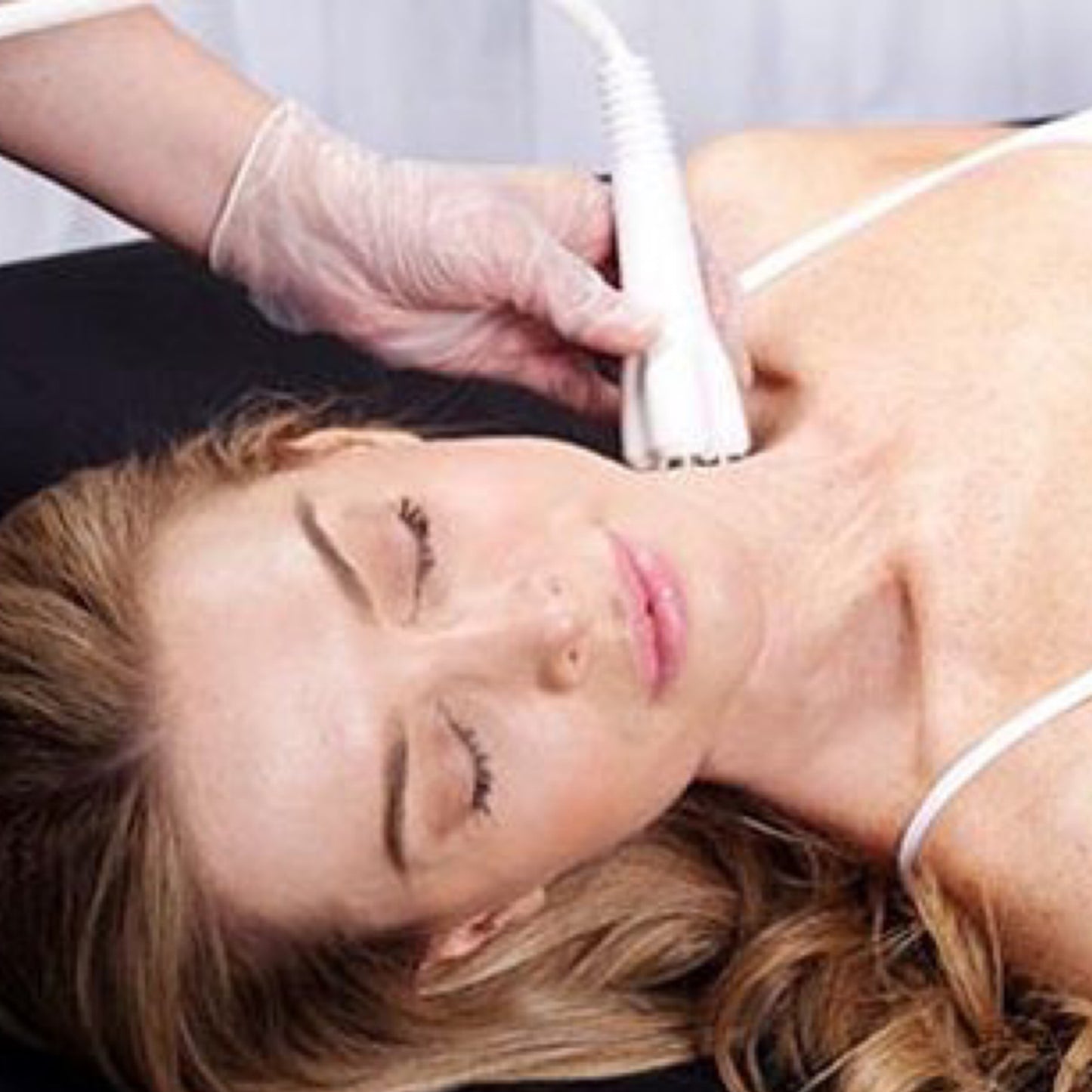 Face And Neck Skintightening *MOST POPULAR*